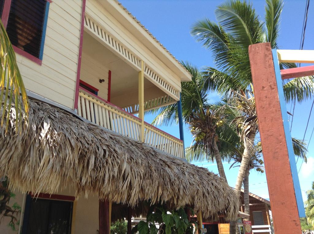 De Real Macaw Hotel Caye Corker Exterior foto