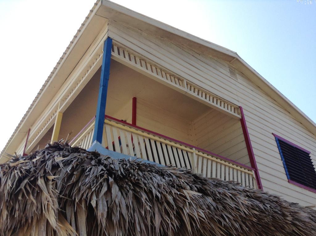 De Real Macaw Hotel Caye Corker Exterior foto